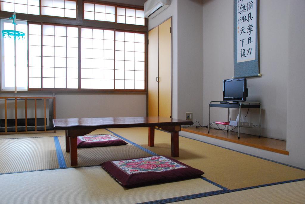 Hotel Sawataya Nozawaonsen Zimmer foto